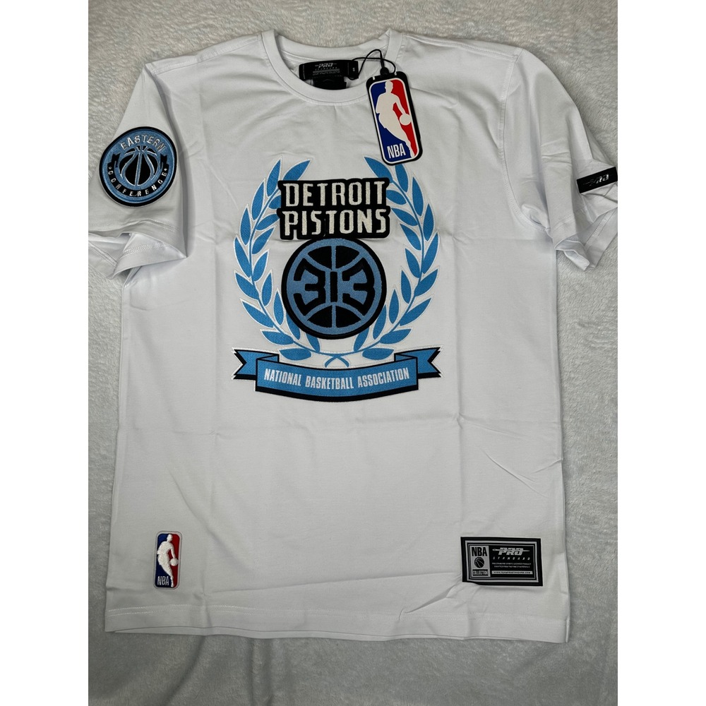 Pro Standard Detroit Pistons NBA T-Shirt Mens Small White 313 Chenille Patch New
